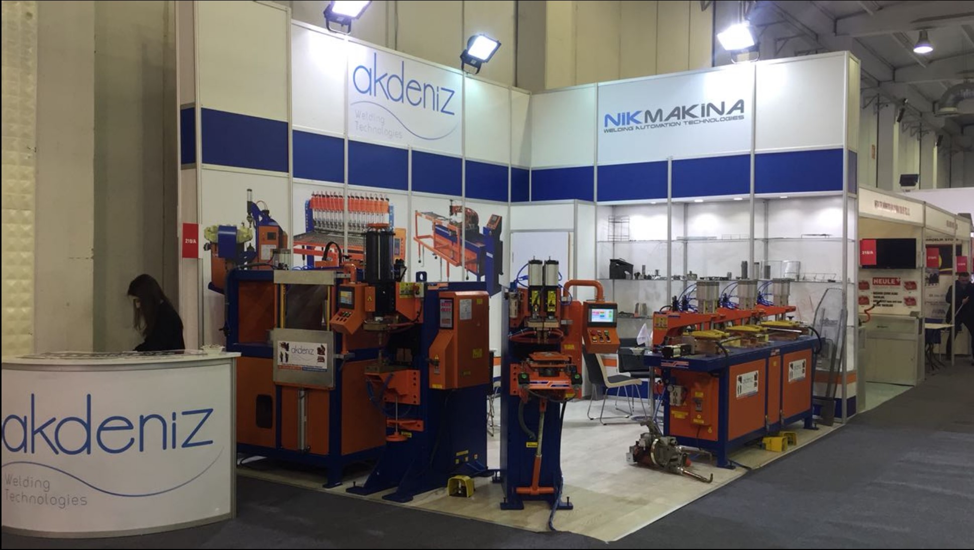 Macchine Akwa Technic in fiera